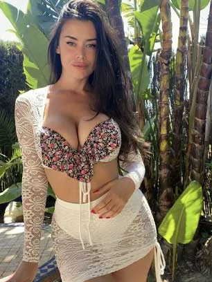 Female Escorts in laxmi-nagar